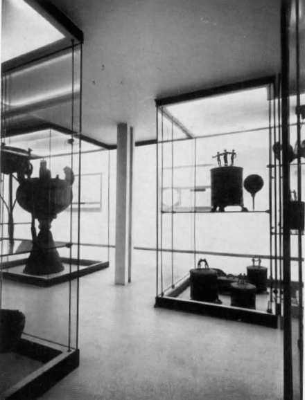 Roma_Museo_Nazionale_Villa_Giulia_BA_1961_116A_2