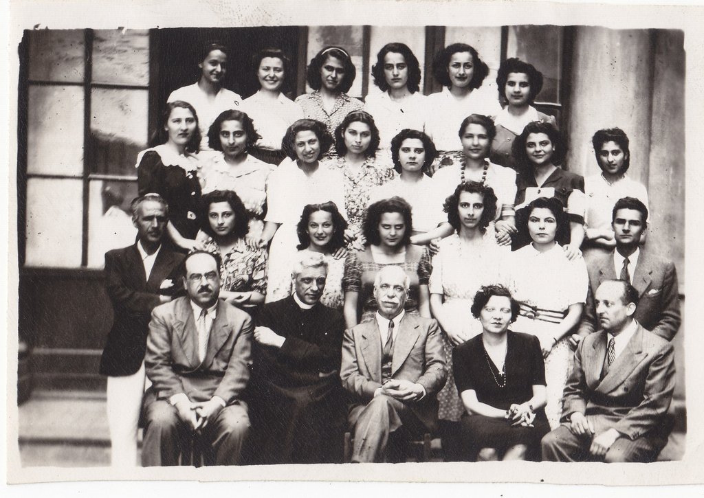 Paola e Maria a scuola